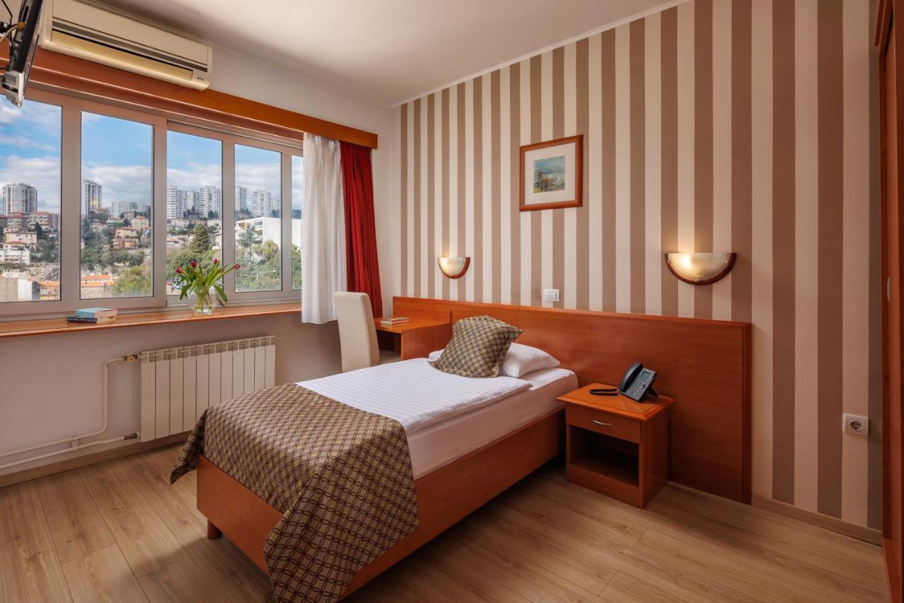 Neboder 3* Rijeka